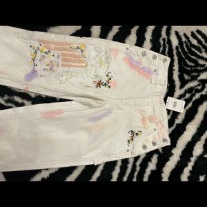 We The Free white carpenter style jeans floral embroidered
